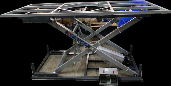 L'altezza di Sofa Pneumatic Lift Table Adjustable può girare uniformemente il funzionamento